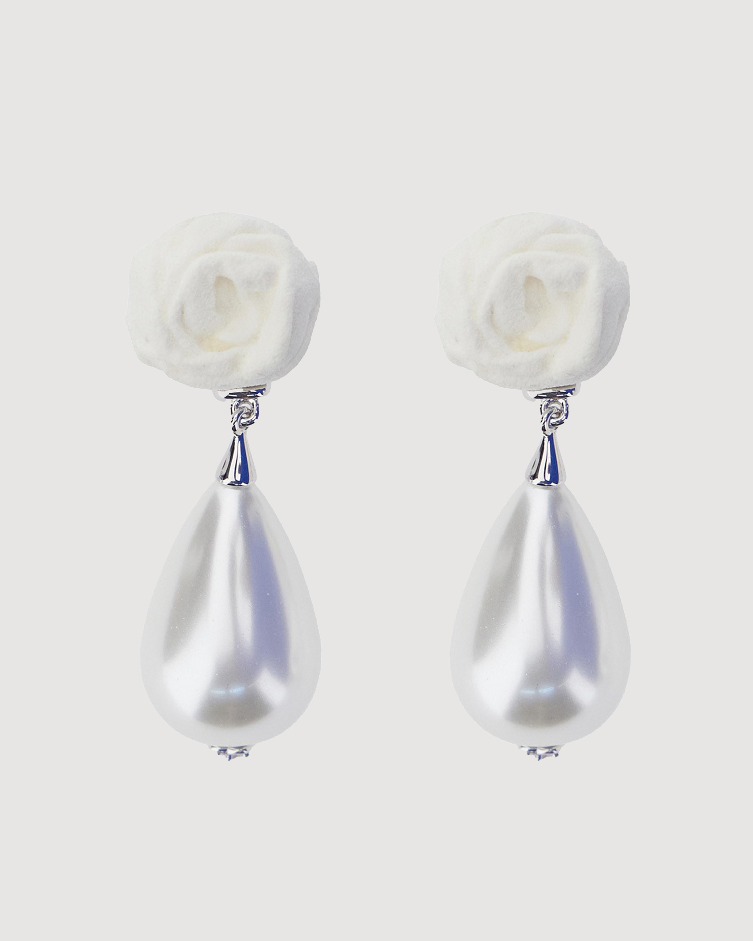 Paper pearl earrings